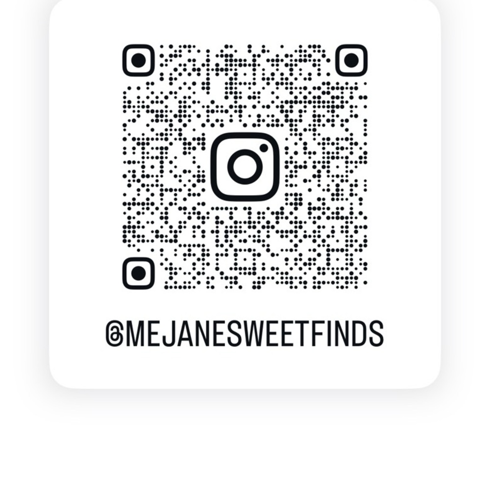 Here’s my IG for sneak peeks 👀